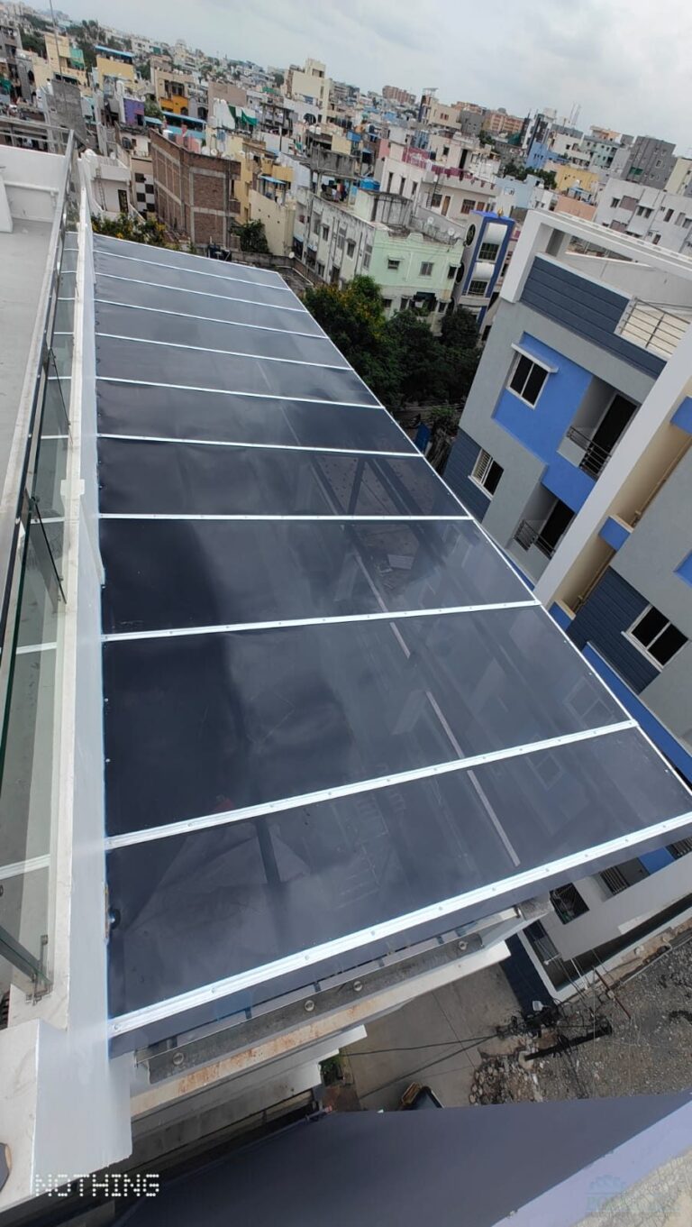 Polycarbonate roofing and skylight sheet