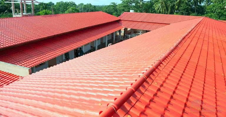 UPVC roofing sheet installation